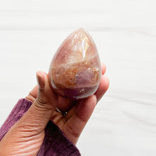 Load image into Gallery viewer, Lavender Rose Quartz • Egg
